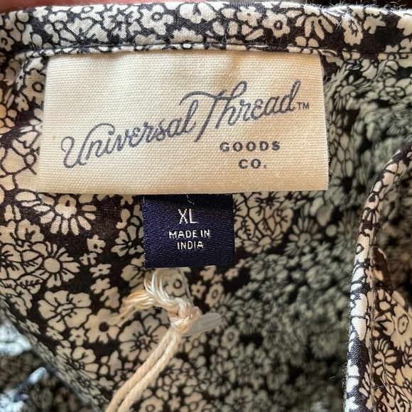 NWT Universal Thread SZ XL Women's Balloon Long Sleeve Popover Blouse - Picture 13 of 15